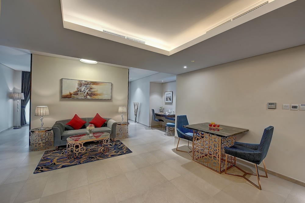 Omega Hotel Dubai 20/49