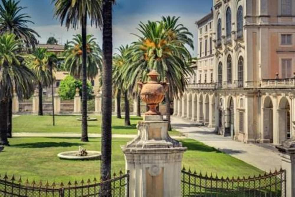 Domus Corsini 22/26