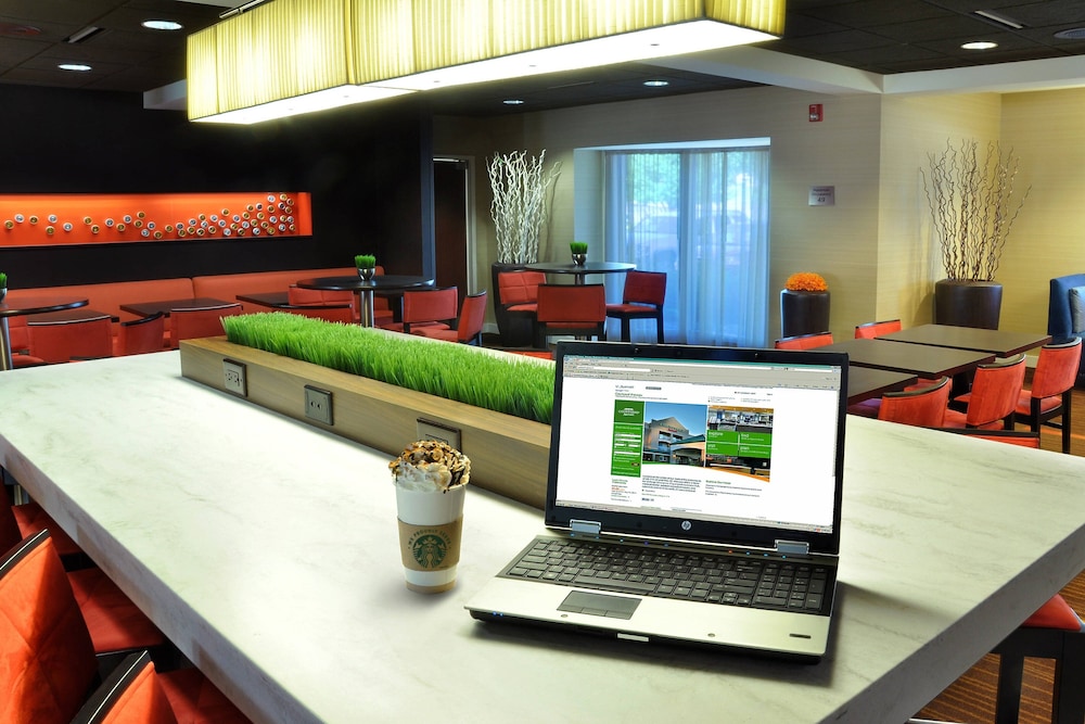 Courtyard By Marriott Wausau 36/44