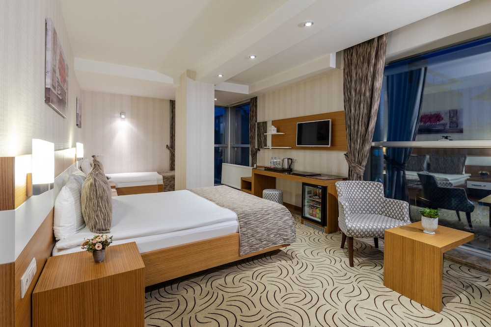 Dies Hotel 27/62