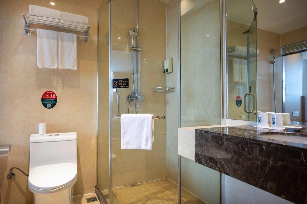 GreenTree Inn Jiangsu Wuxi Jiangyin Yunting Changshan Avenue ChenGYAng Road Business Hotel 35/37