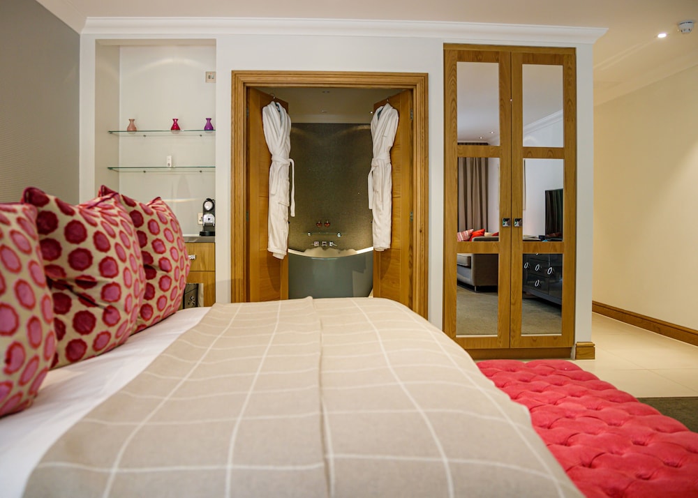 Alexander House And Utopia Spa 22/85