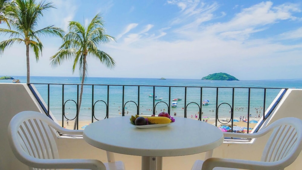 Costa Alegre Hotel And Suites 44/59