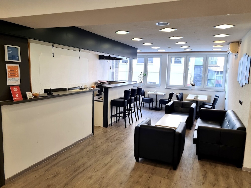 Adler Hotel Frankfurt 34/50