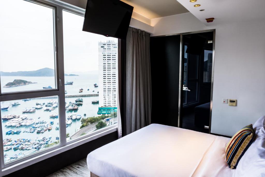 The Aberdeen by Ovolo, a Wyndham Hotel 7/28