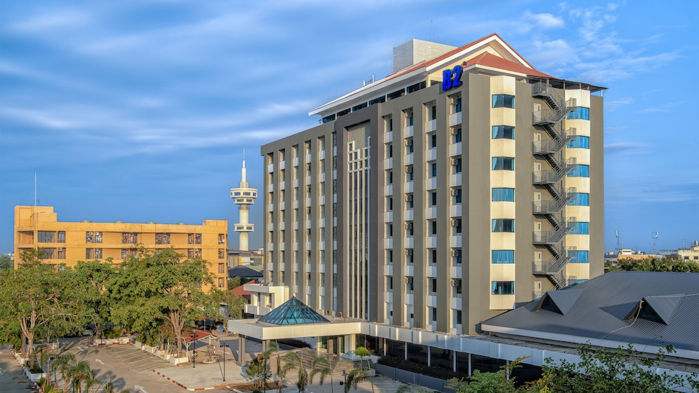 Khumsuphan Hotel 3/24