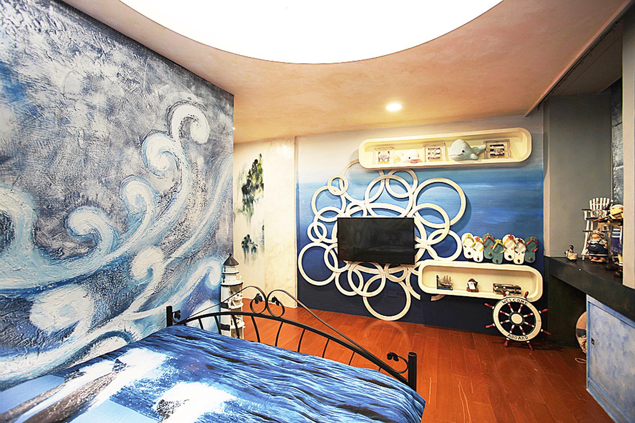 DELUXE, DOUBLE BED