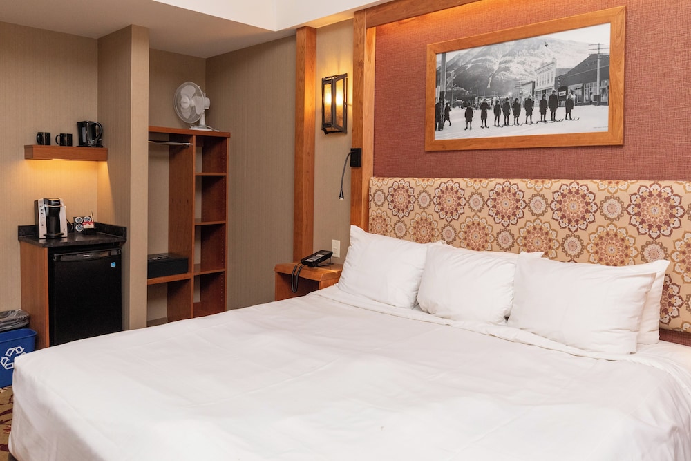 Banff Ptarmigan Inn 22/64