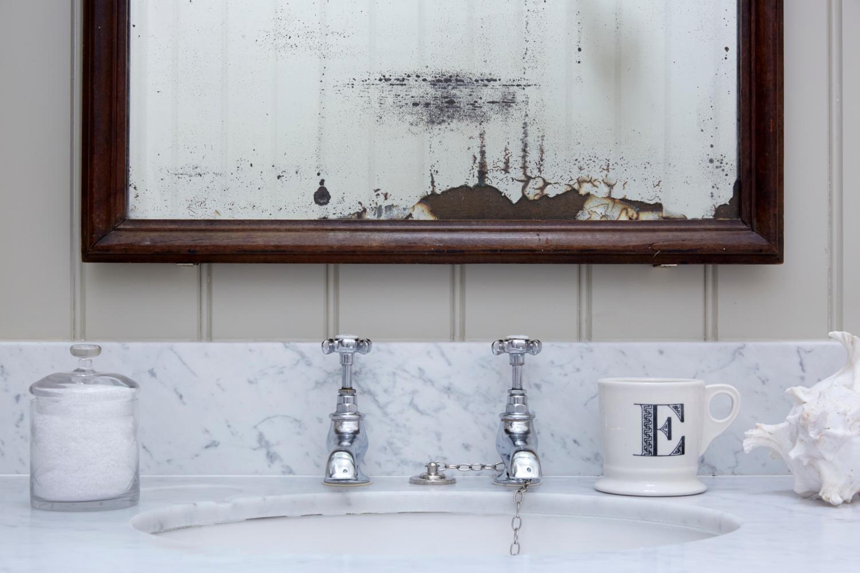 Hotel Endsleigh 22/50