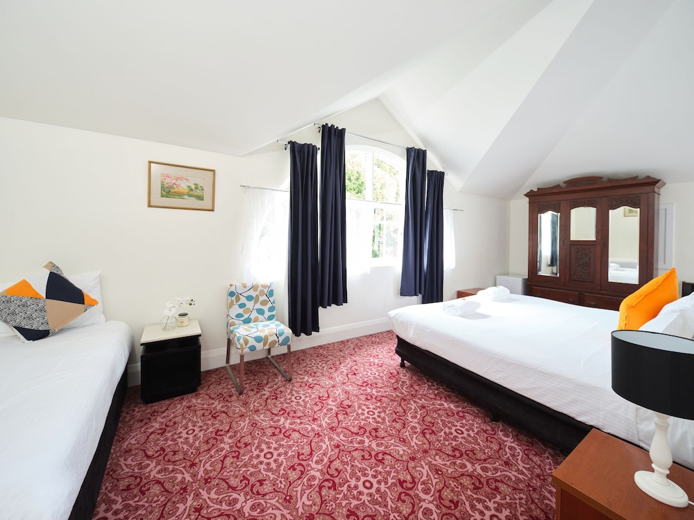 Hotel Blue and Cottages Katoomba 28/76