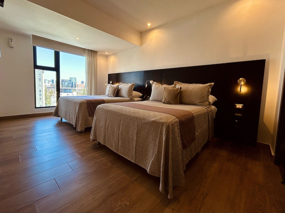 Suites Terraza Imperial 23/60