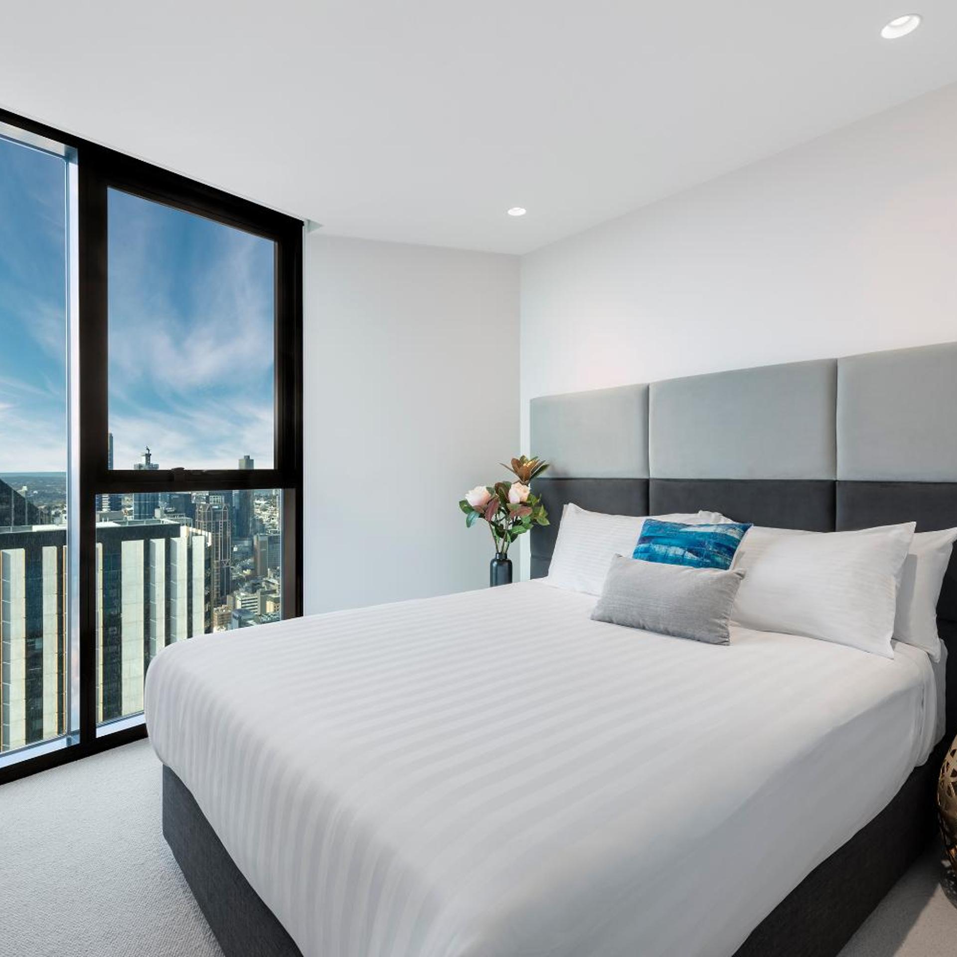 2 Bedrooms, Sky, Apartment