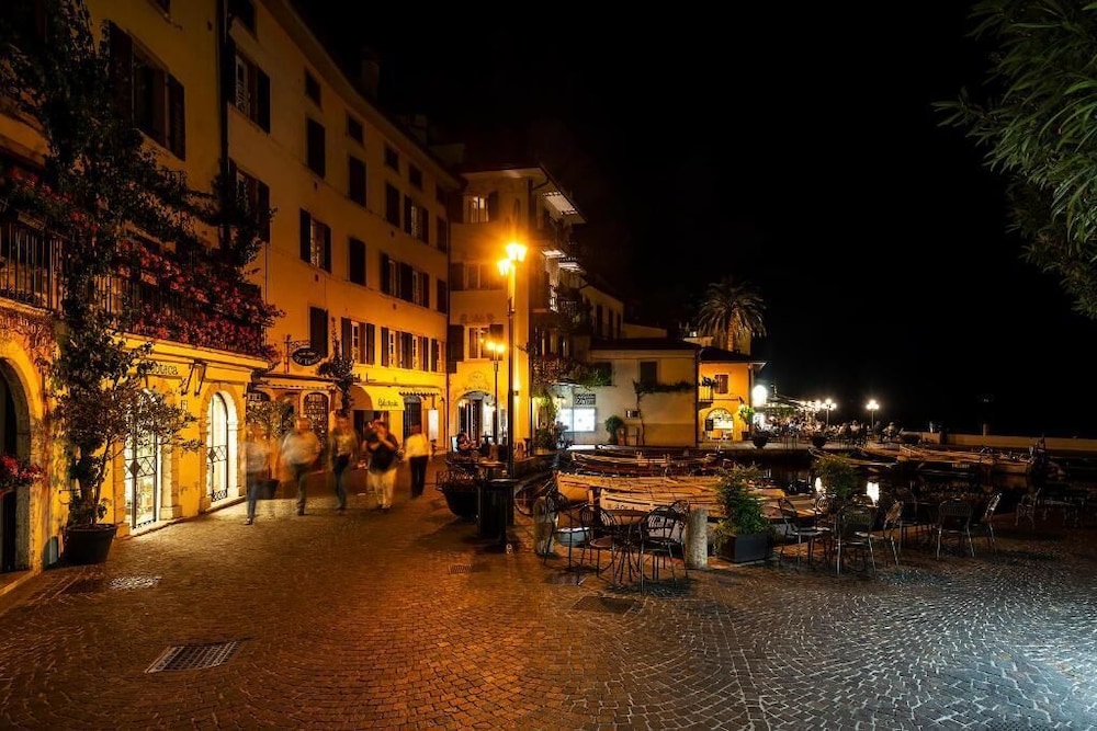 Hotel Sogno Del Benaco 33/63