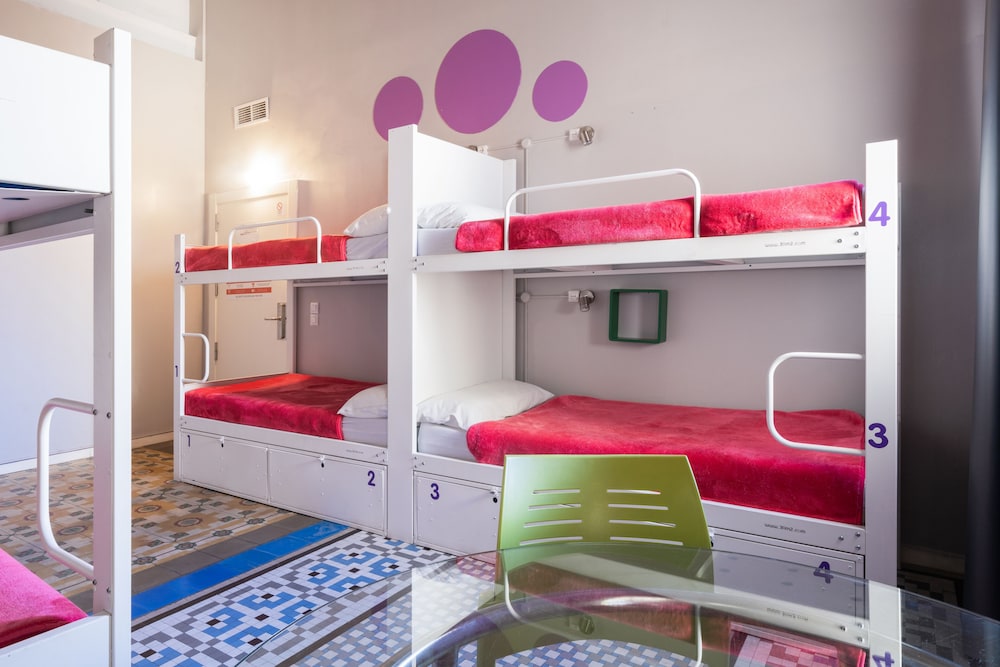 Purple Nest Hostel 41/60