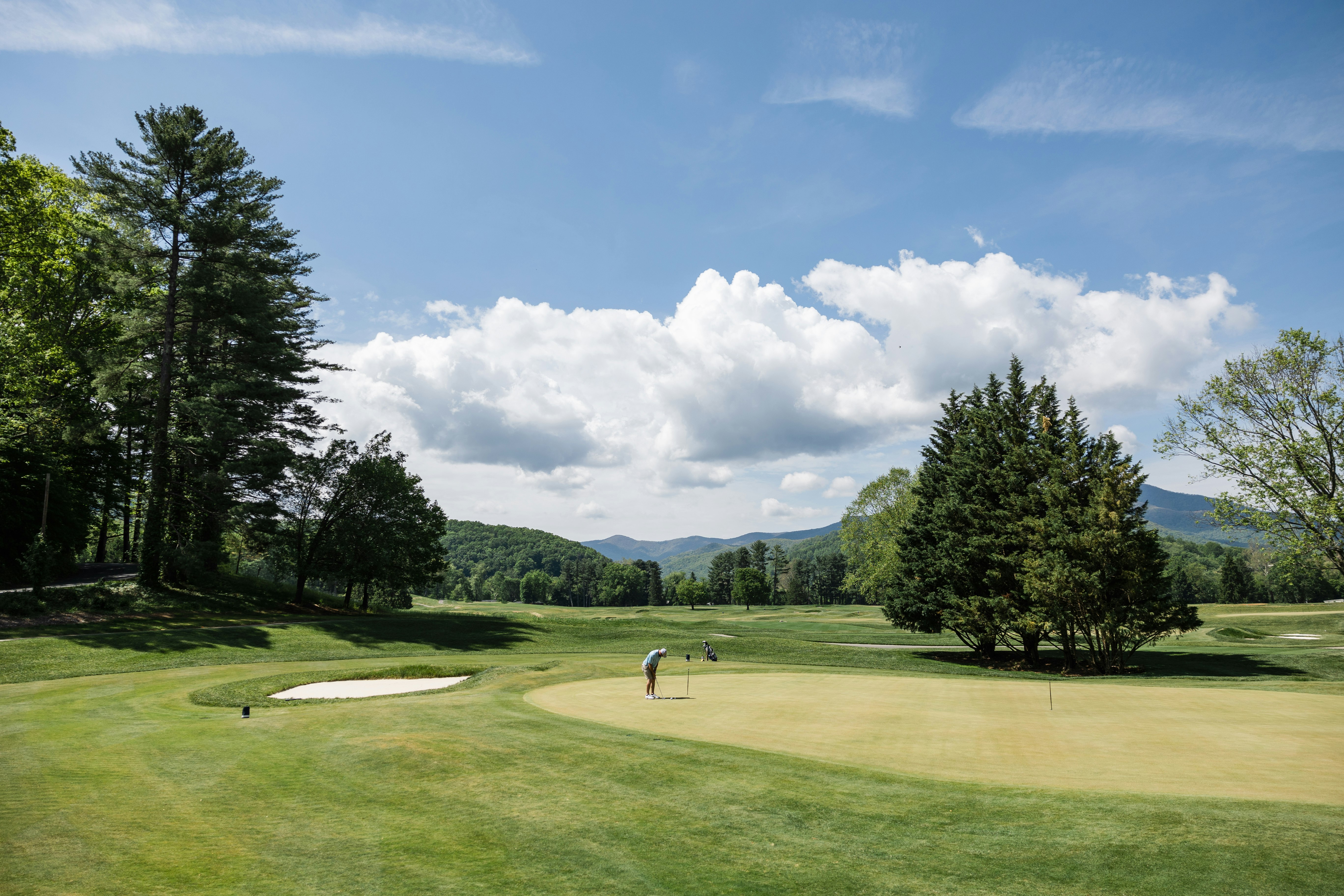 Waynesville Inn and Golf Club, Tapestry Collection by Hilton 70/72