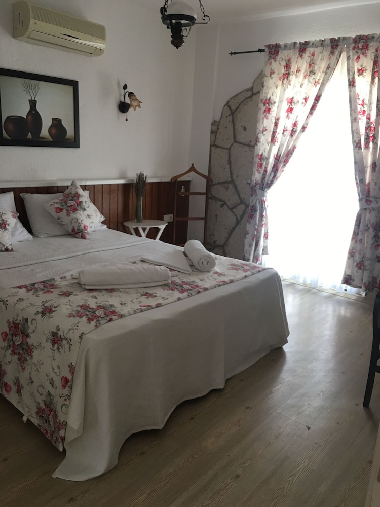 Cayirli Alacati Butik Otel 11/39