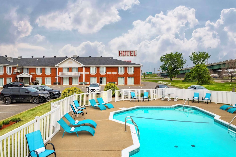Les Suites de Laviolette Ascend Hotel Collection 54/62