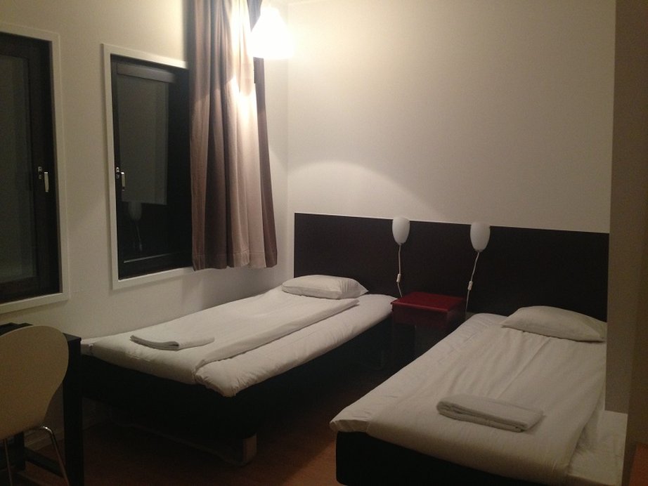 Dialog Hotel Kungens Kurva 9/13