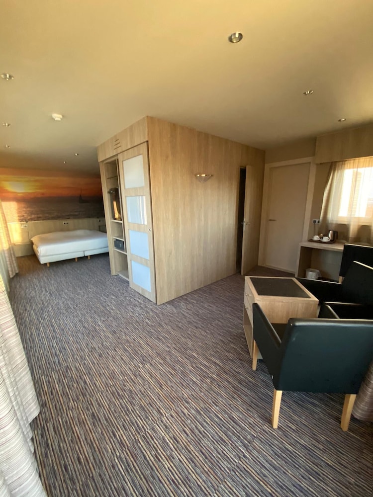 HOTEL BERO 20/45
