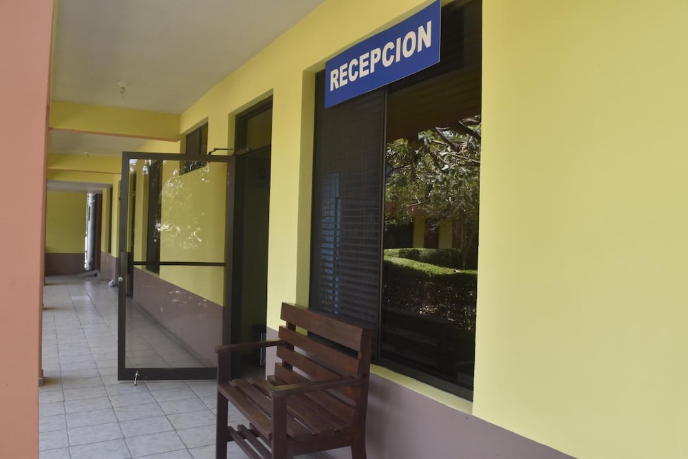 Hotel Santa Ana Liberia Airport 25/34