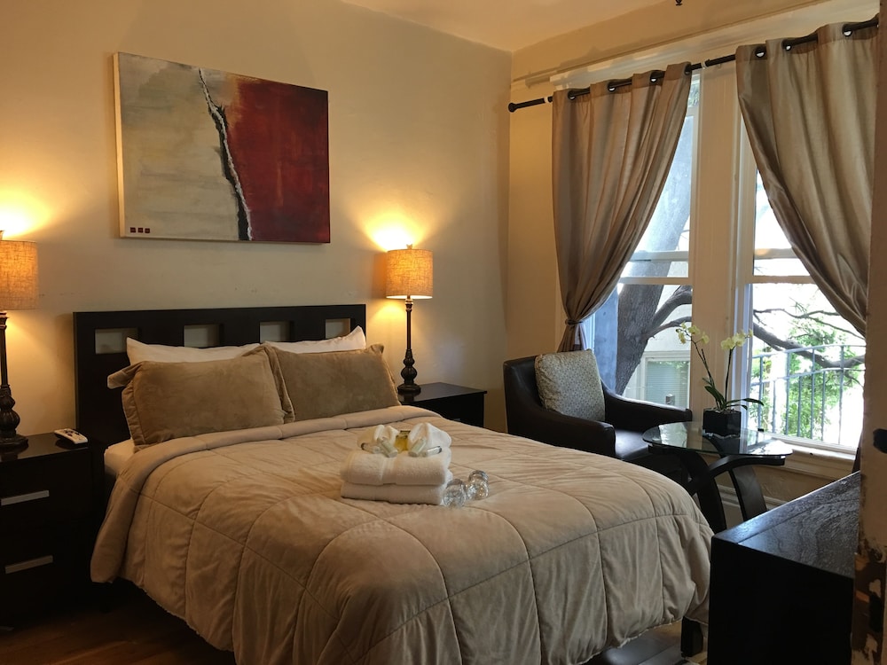 BASIC, SINGLE, DOUBLE BED, SHARED BATHROOM