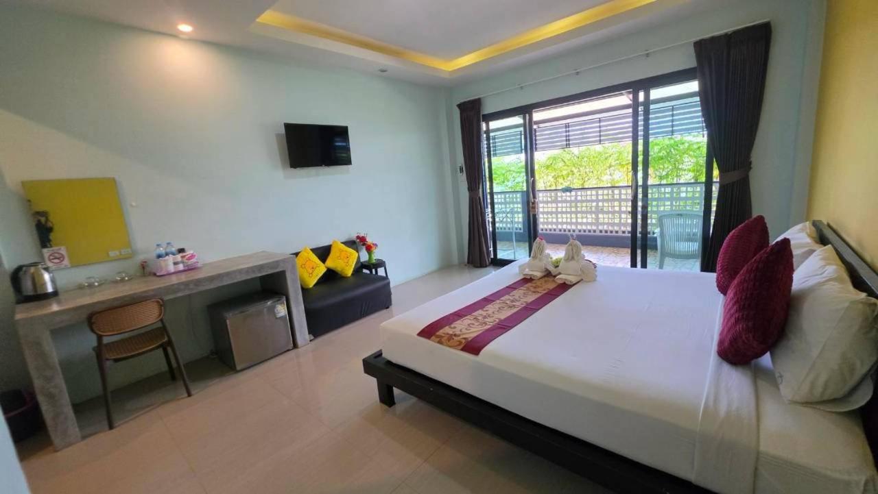 The Aireen Hotel 4/41