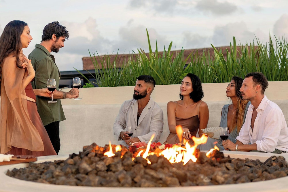 Bloom Tulum Apartments by Marriott 12/94