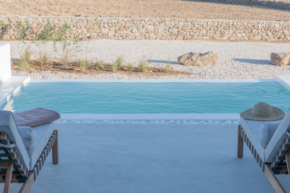 Aegean Hospitality Mykonos 39/50