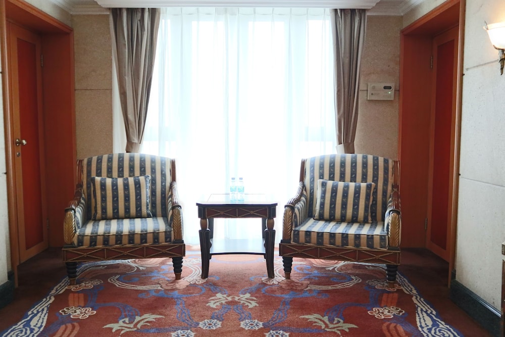 Anting Villa Hotel 44/50
