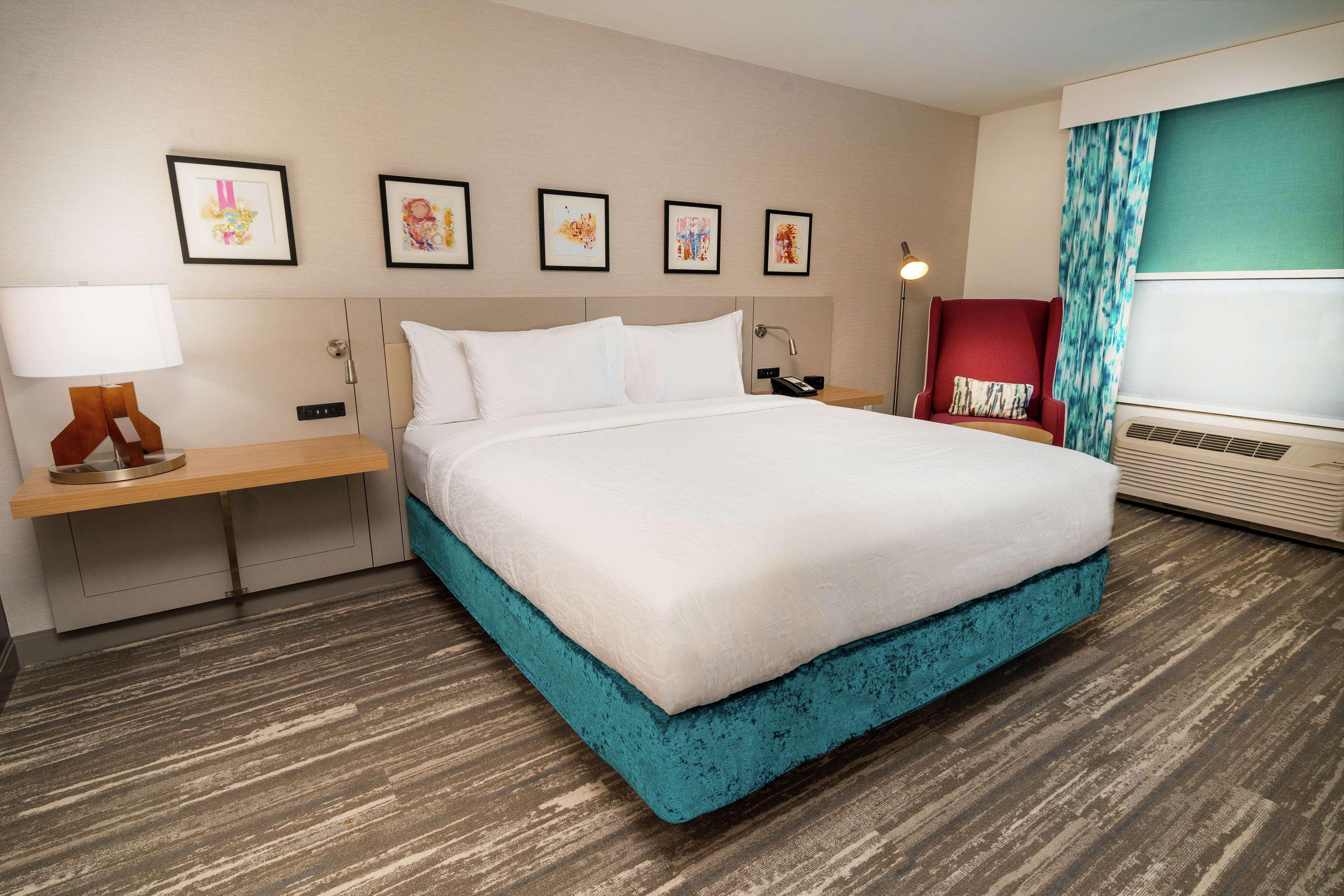 PREMIUM, KING BED