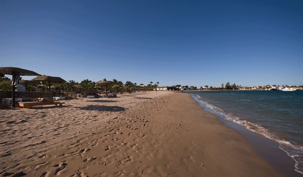 Lotus Bay Resort 32/43
