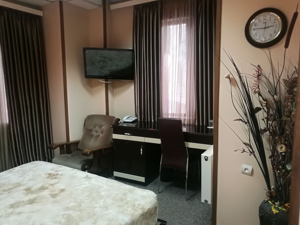Diplomat Hotel Tbilisi 39/50