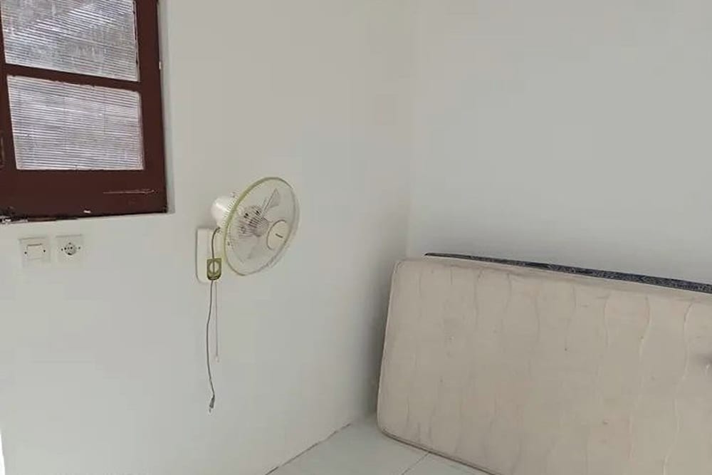 Kost 48 Surabaya 20/46