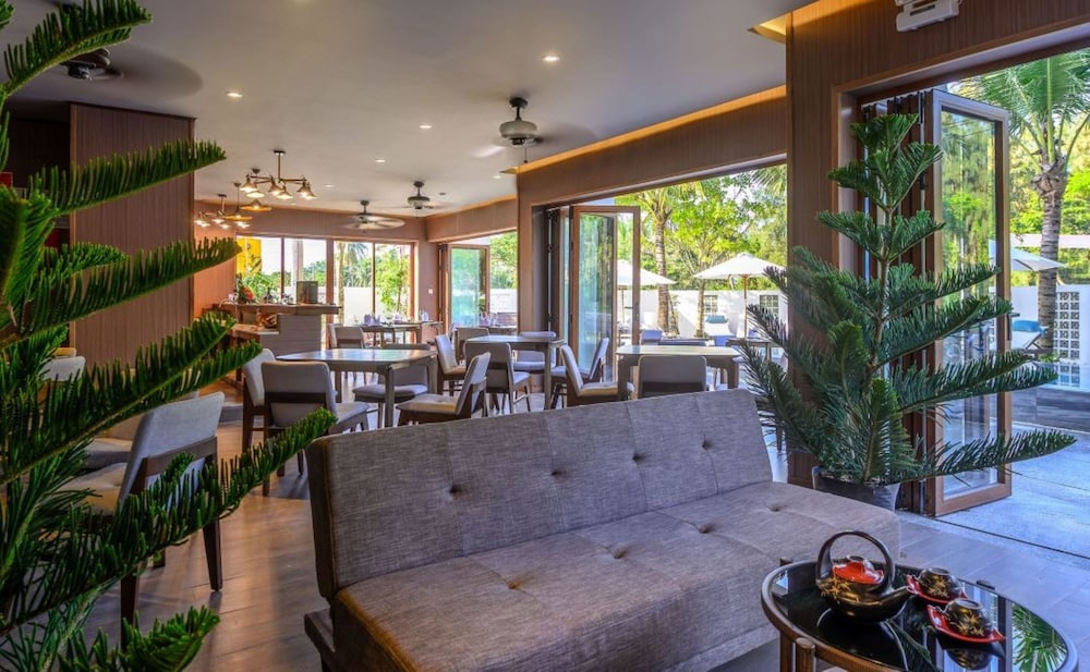The Blossom Hoi An Ocean Front Hotel & Spa 42/50