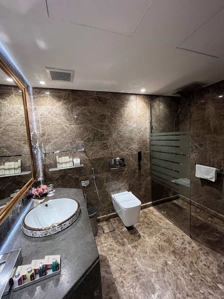 فندق الرهدان(Al Rahden Hotel) 35/36