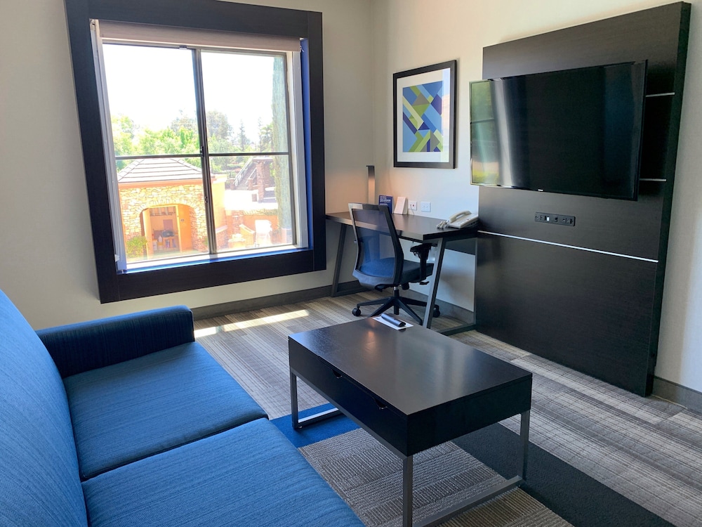 Holiday Inn Express Hotel And Suites el Dorado Hills 46/70
