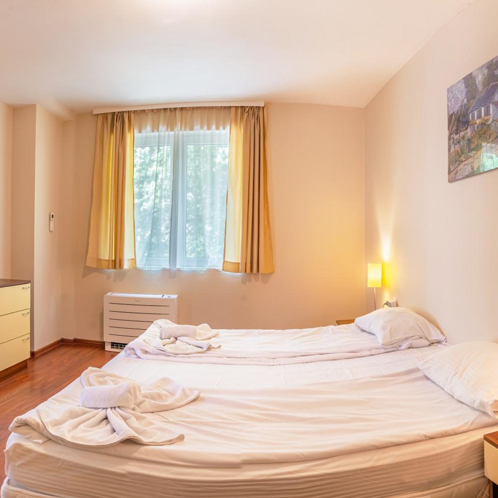 1 Bedroom, Apartment