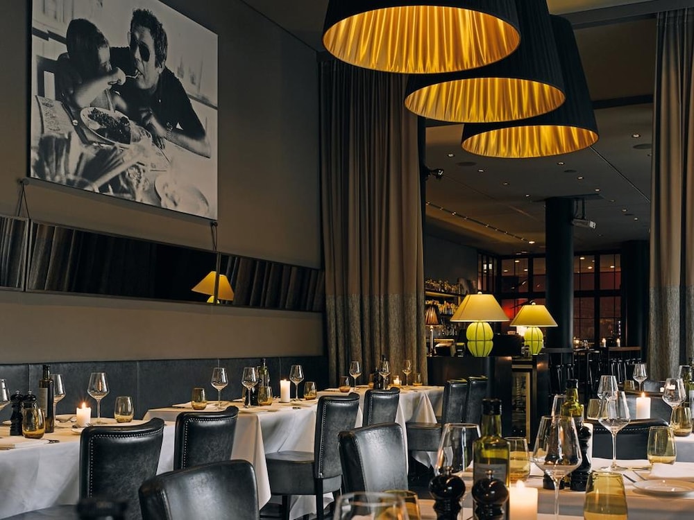 The George Hotel Hamburg 50/59