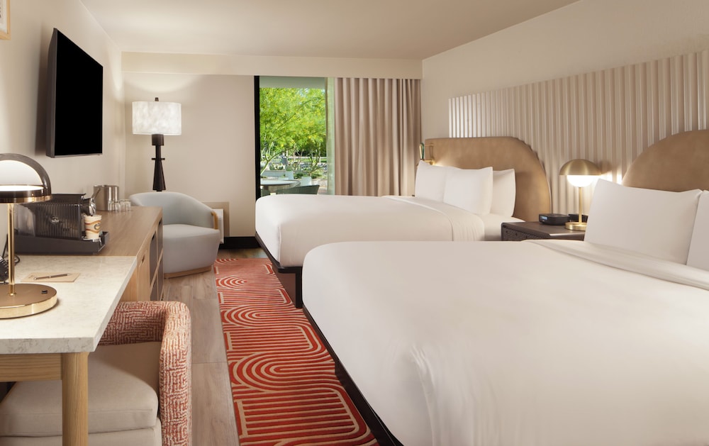 ROOM, 2 QUEEN BEDS, PATIO