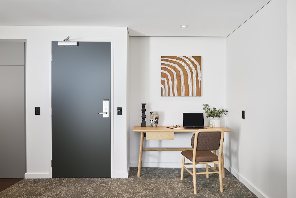Adina Apartment Hotel Perth 13/73