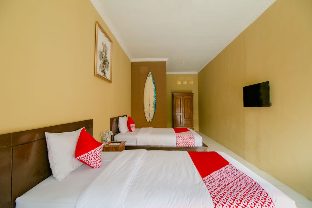 Deluxe, Twin Beds