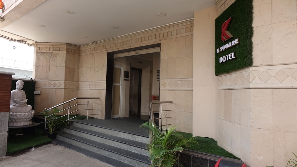 Fabhotel K-Sqaure Koyambedu 24/26
