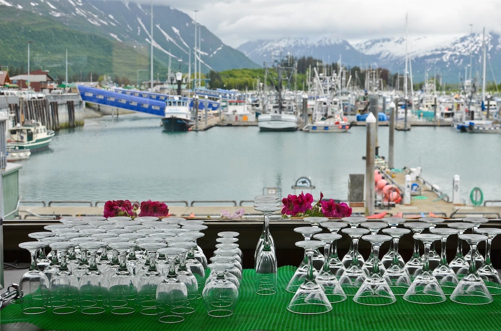 Best Western Valdez Harbor Inn 43/44