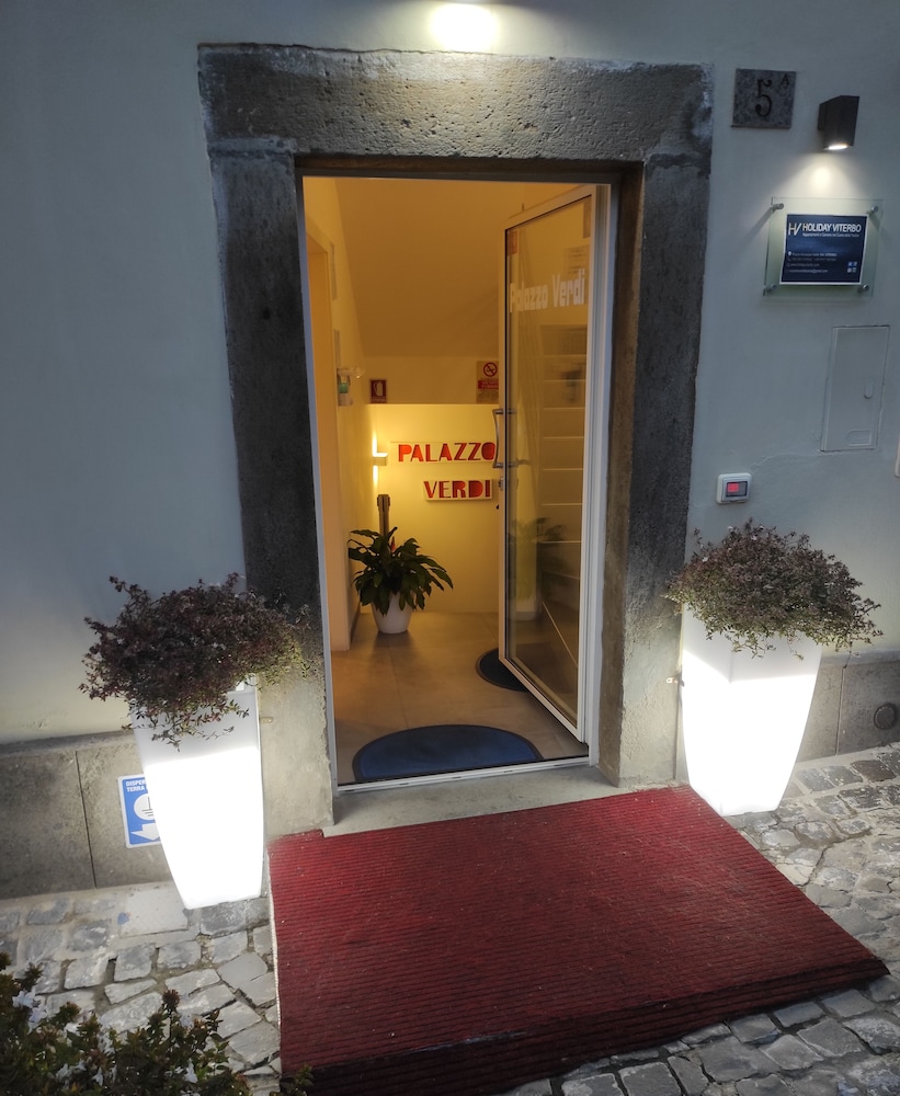 Palazzo Verdi B&B 6/45