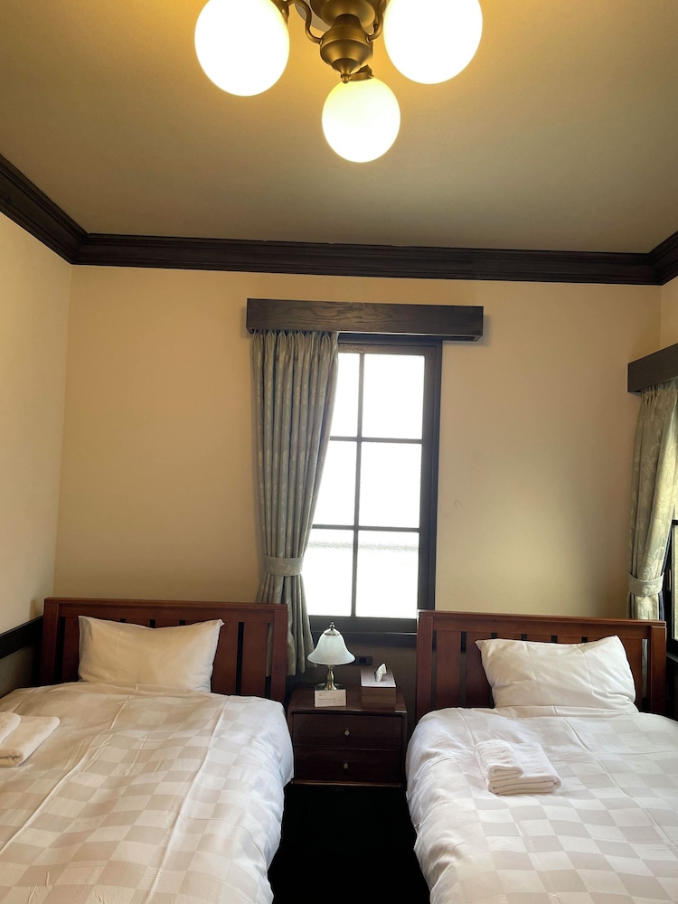 WESTERN, TWIN BEDS