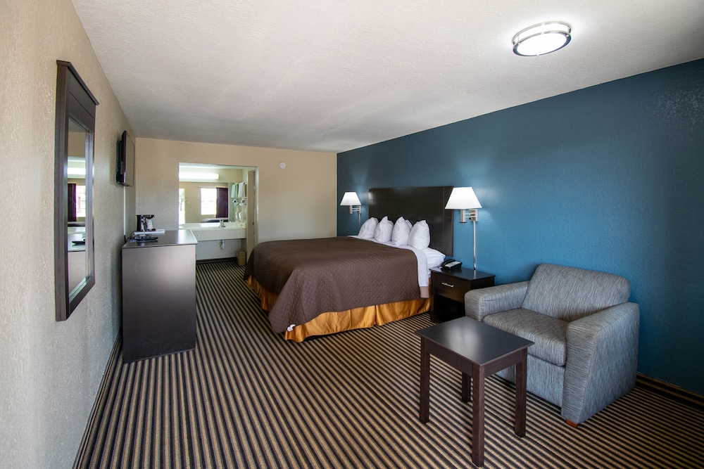 Countryside Inn 34/49