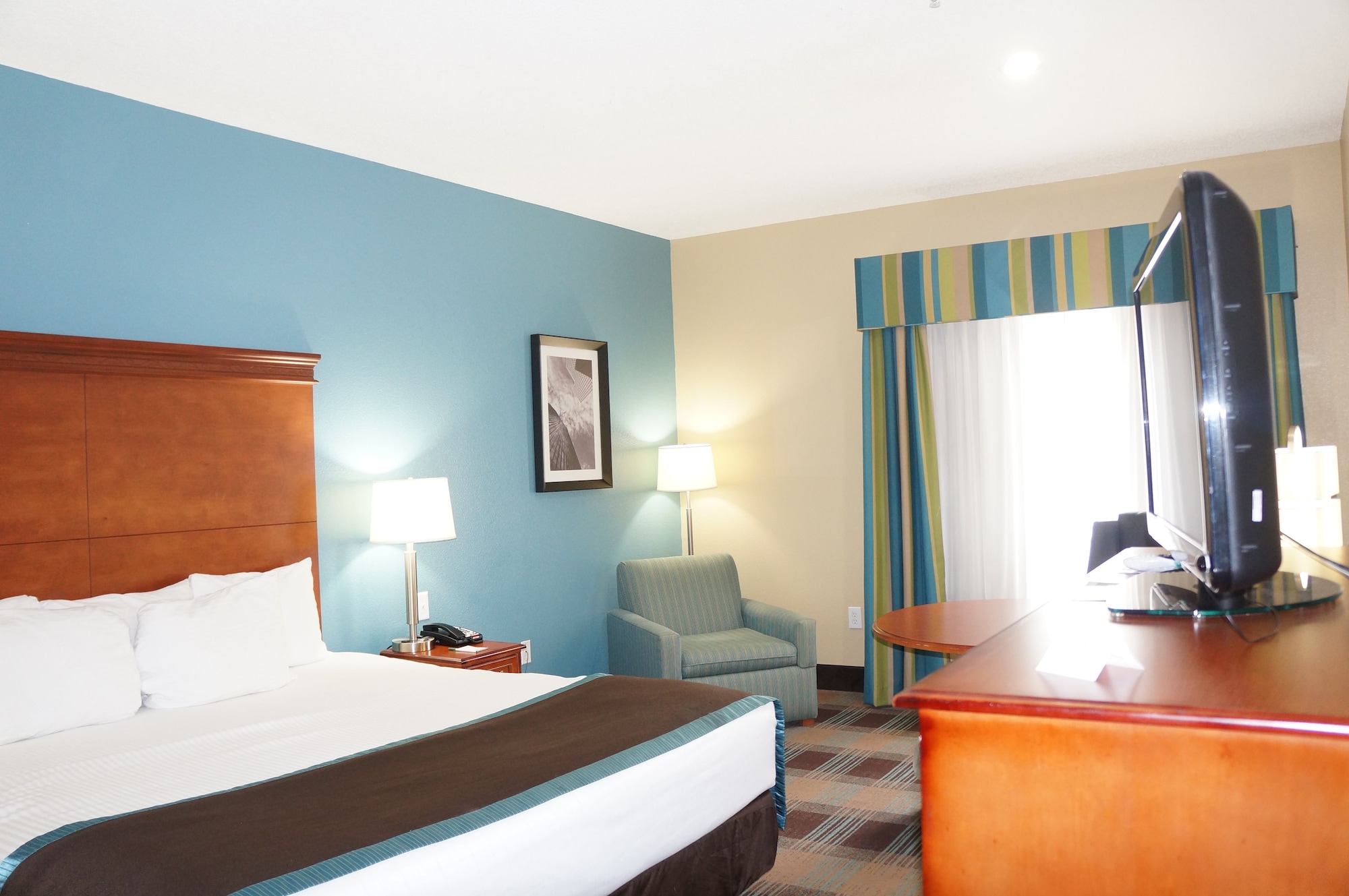 ROOM, KING BED, ACCESSIBLE