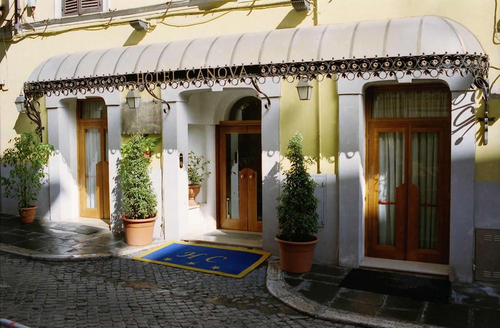 Hotel Canova 5/49