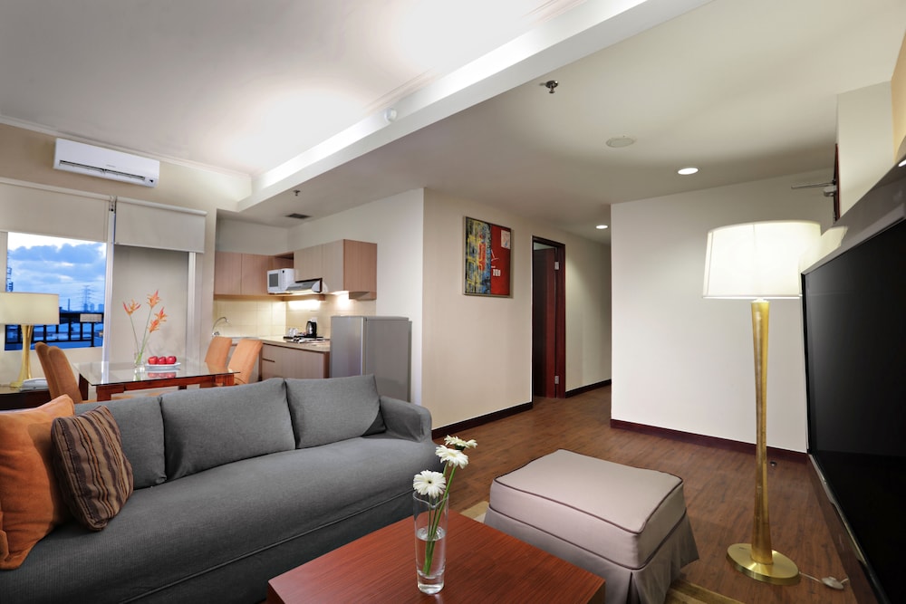 Grand Dafam Ancol Jakarta 44/74