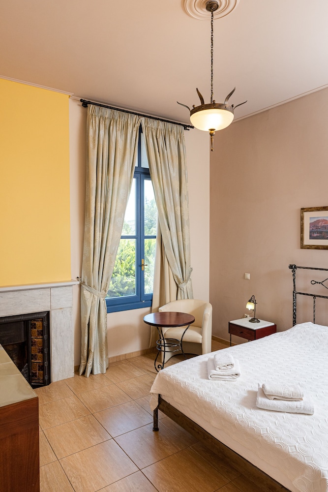 Villa Rossa Kambos 7/50